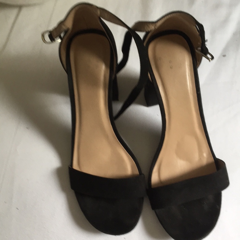 Black sandals